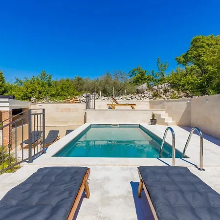 וילה Oasa מאלינסקה